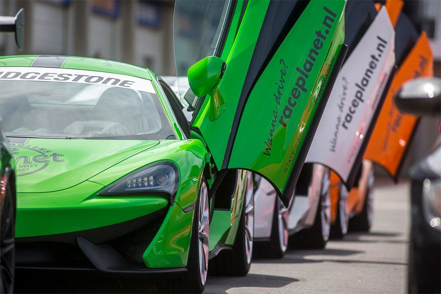 Bleekemolens Race Planet McLaren 540C van de Race Experiences op Circuit Zandvoort waar je zelf in kunt rijden